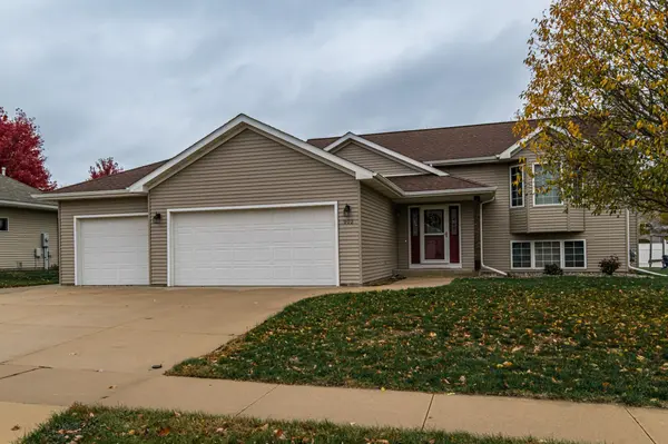 902 Berg BLVD SE, Stewartville, MN 55976