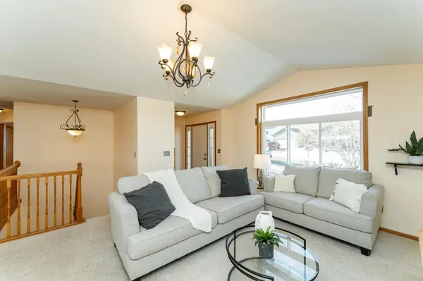 2770 Kenosha LN NW, Rochester, MN 55901