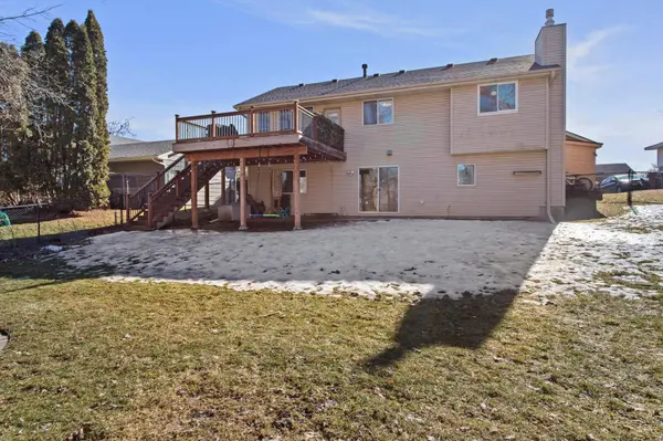 4864 Aspen DR, Savage, MN 55378