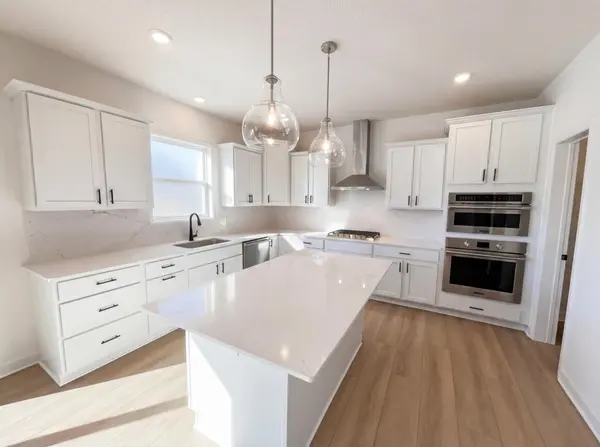 4707 Obsidian WAY, Victoria, MN 55386