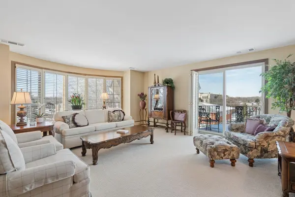 6300 Xerxes AVE S #44, Edina, MN 55423