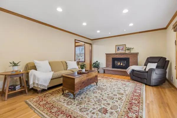 2231 Quebec AVE S, Saint Louis Park, MN 55426