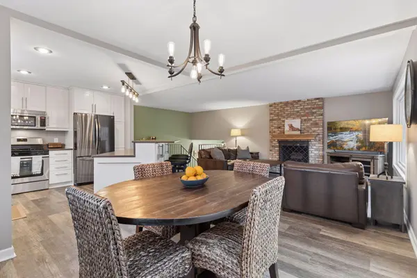5420 Spring LN, Minnetonka, MN 55345