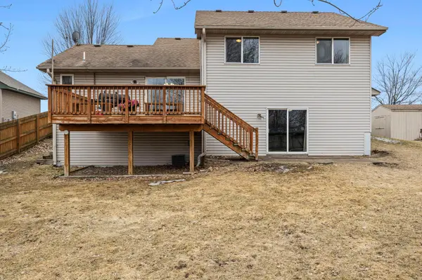 2200 Bridgewater BLVD S, Cambridge, MN 55008