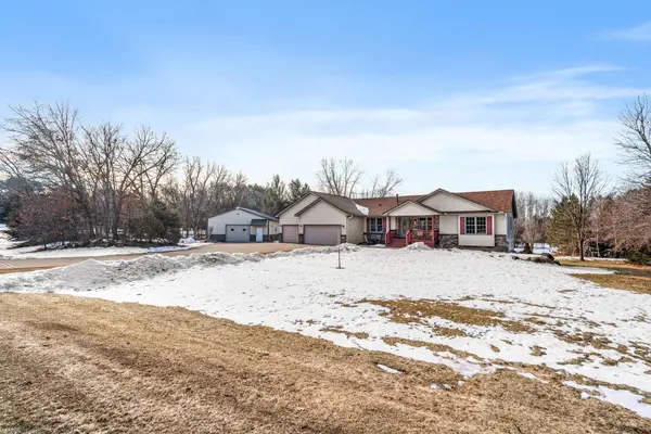 21820 Aztec ST NW, Oak Grove, MN 55303