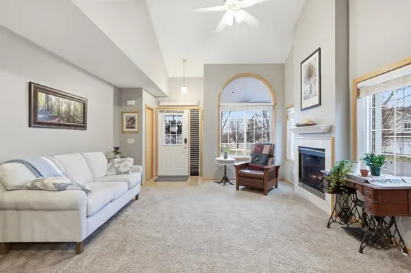 1900 Magnolia PL, Hudson, WI 54016