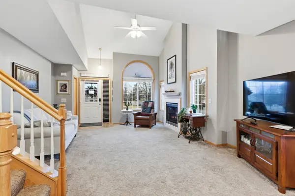 1900 Magnolia PL, Hudson, WI 54016