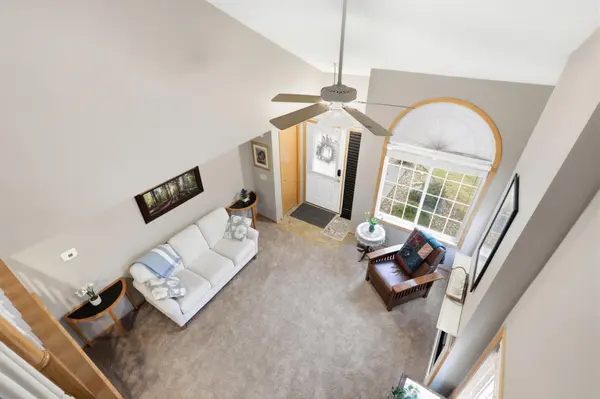 1900 Magnolia PL, Hudson, WI 54016