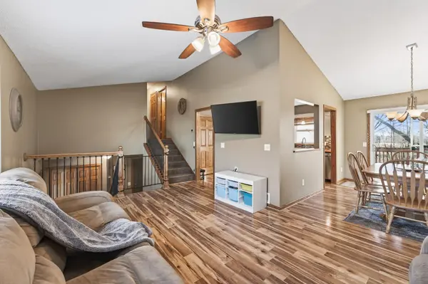 1326 Cleveland ST, Anoka, MN 55303