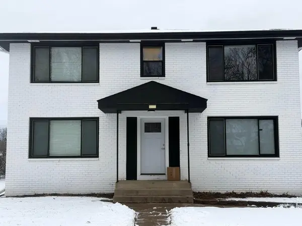 2081 Hillview RD, Mounds View, MN 55112