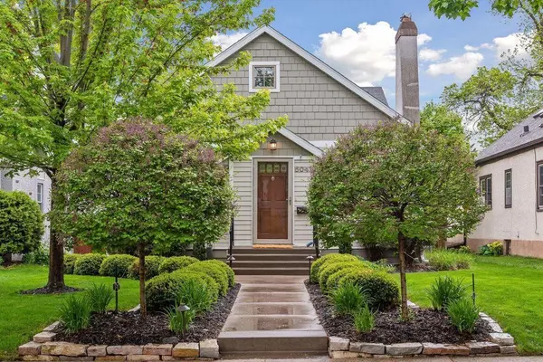 5047 Drew AVE S,  Minneapolis,  MN 55410