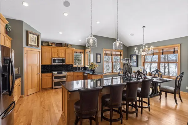 25254 Firefly AVE, Wyoming, MN 55092