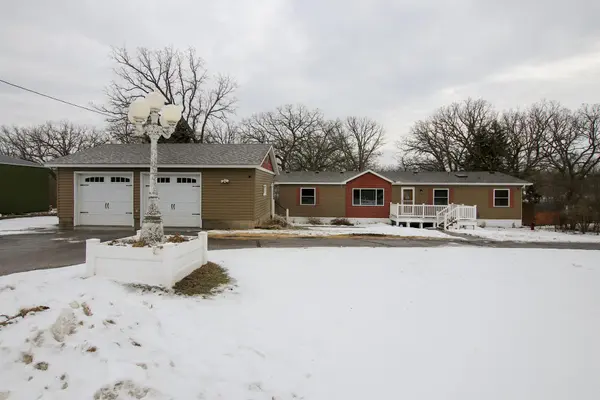 16352 Irvine AVE NW, Clearwater, MN 55320