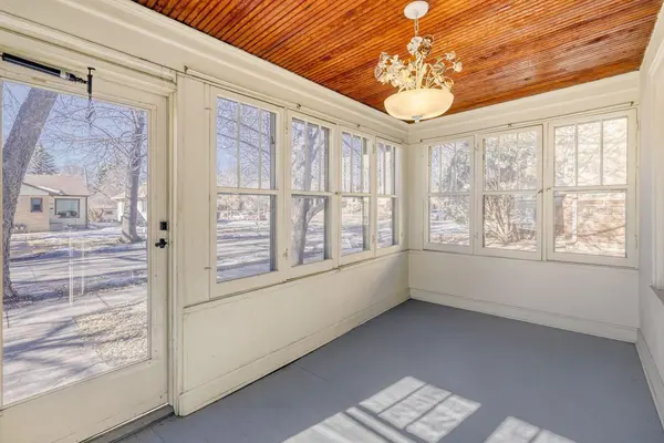2551 Lincoln ST NE, Minneapolis, MN 55418