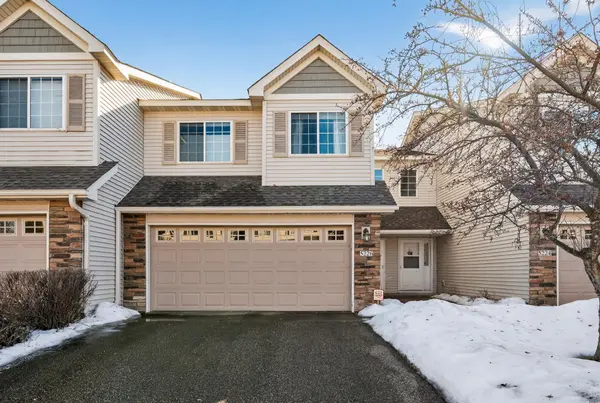 5226 Greenwood DR, Mounds View, MN 55112