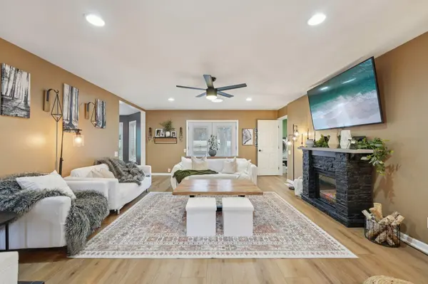 200 121st AVE NW, Coon Rapids, MN 55448