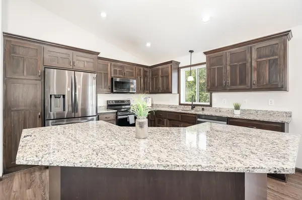 24236 Pierce PATH NE, Bethel, MN 55005
