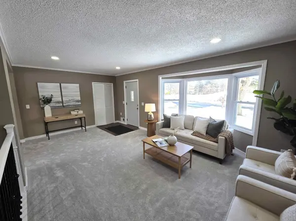 11209 Independence AVE N, Champlin, MN 55316