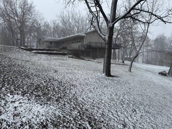 21824 Douglas AVE, Albert Lea, MN 56007