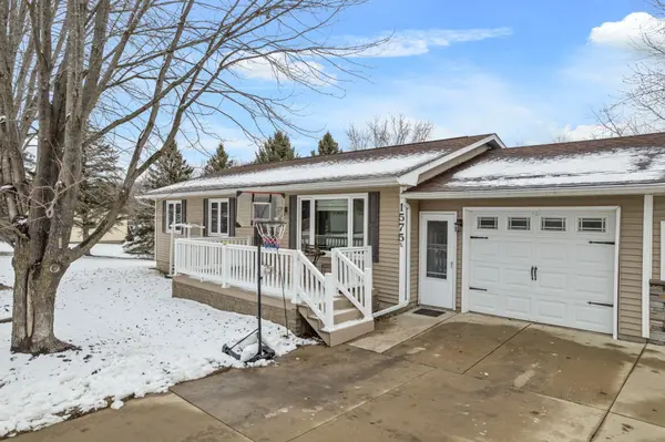 1575 N Hillview DR,  Buffalo City,  WI 54622