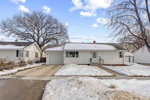 1722 15th ST S,  Fargo,  ND 58103