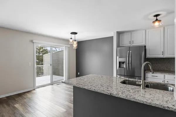 5056 Bluff Heights TRL SE, Prior Lake, MN 55372
