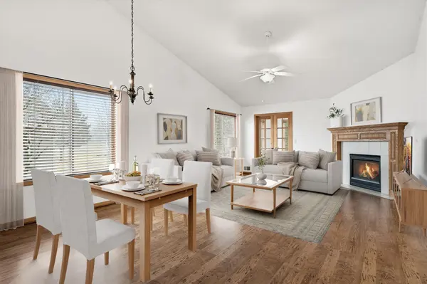 2875 Aldrich TRL,  Woodbury,  MN 55125
