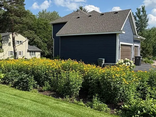 9315 Cold Stream LN, Eden Prairie, MN 55347