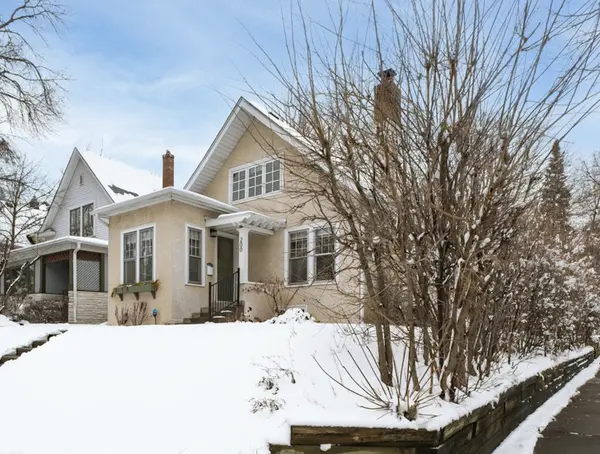 200 W 40th ST, Minneapolis, MN 55409