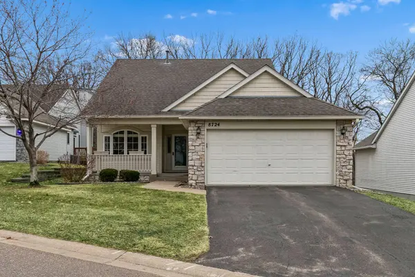 8724 Callahan TRL, Inver Grove Heights, MN 55076