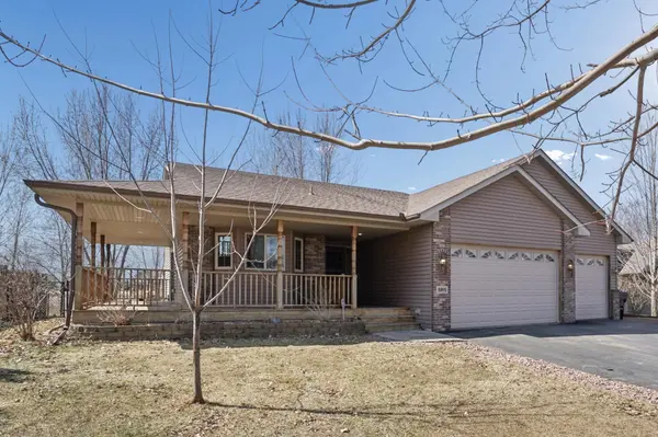 8895 Farmstead AVE, Monticello, MN 55362