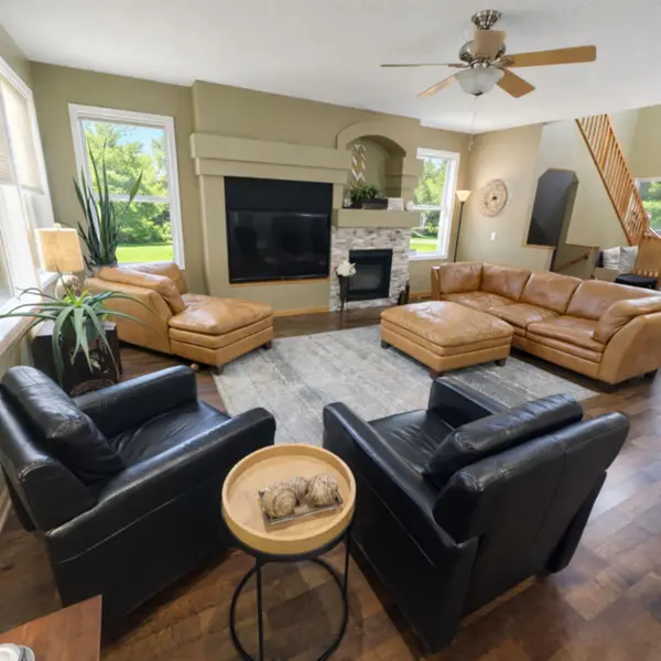 969 Creekwood DR N, Champlin, MN 55316