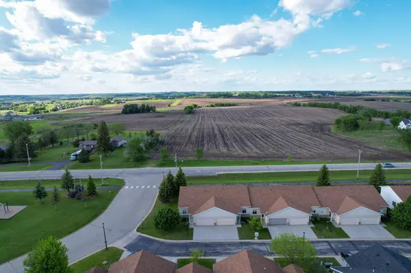 1268 Sundance CT NE, Byron, MN 55920