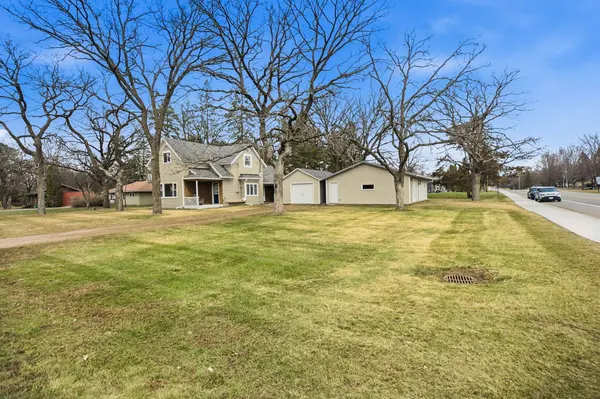 724 E Centre ST, Royalton, MN 56373