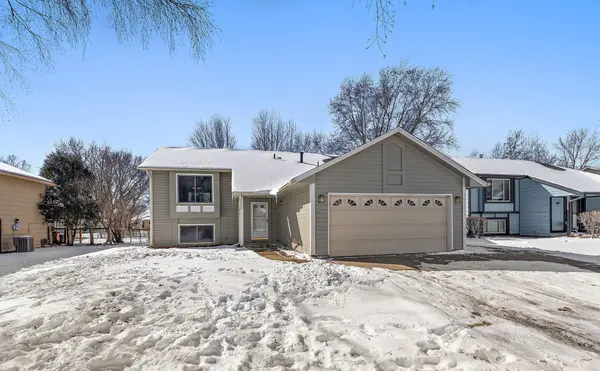 14797 Haven DR,  Apple Valley,  MN 55124