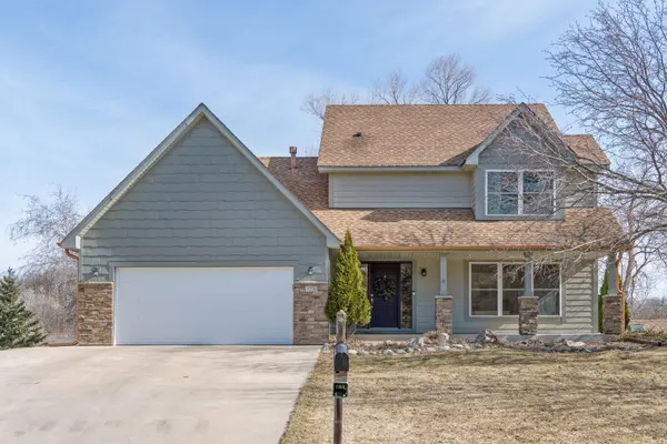 5220 Yorktown LN N, Plymouth, MN 55442