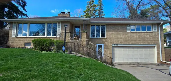 3104 Armour TER, Saint Anthony, MN 55418