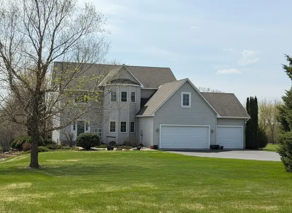 1291 146th AVE, New Richmond, WI 54017