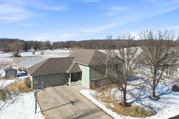 26109 Bluebird LN, Rockville, MN 56301