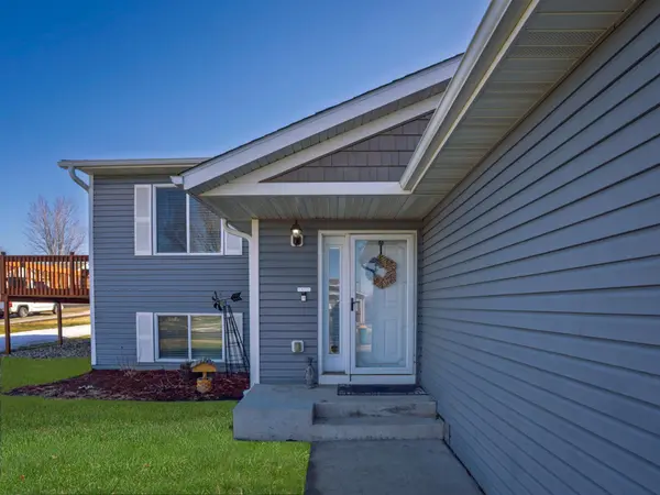 900 9th ST NW, Kasson, MN 55944