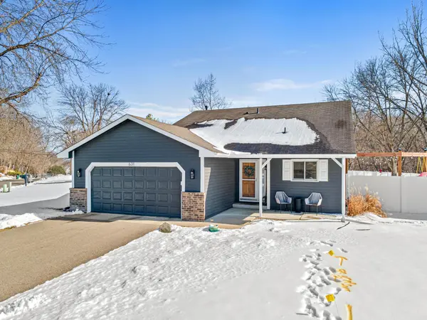 631 Conestoga TRL, Chanhassen, MN 55317