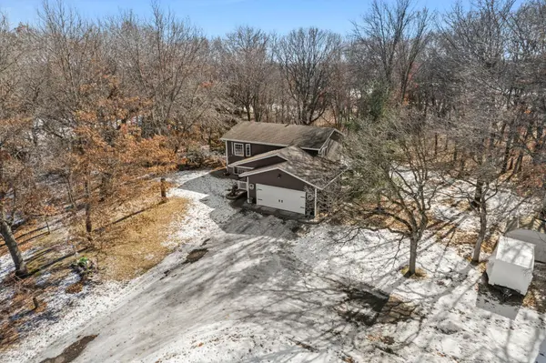 9821 300th AVE NW, Princeton, MN 55371