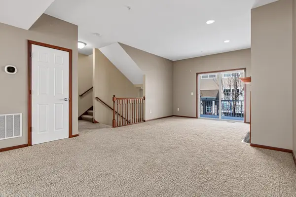 1949 Commonwealth BLVD #2, Chanhassen, MN 55317