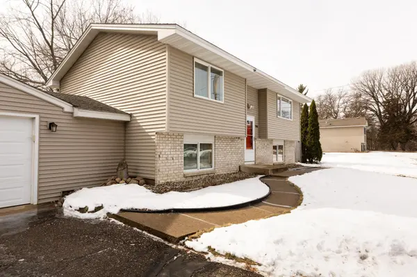 7998 E River RD, Fridley, MN 55432