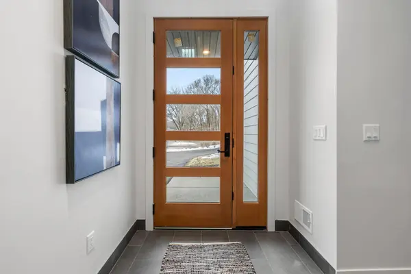 5311 Tracy Lynn TER, Minnetonka, MN 55345
