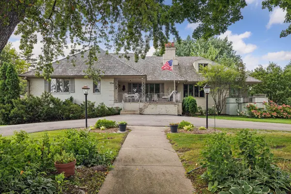 3714 W Bde Maka Ska Pkwy, Minneapolis, MN 55410