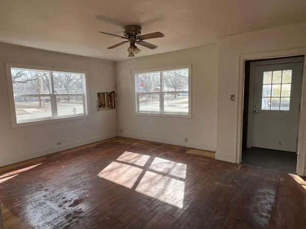 225 E 3rd ST, Albert Lea, MN 56007