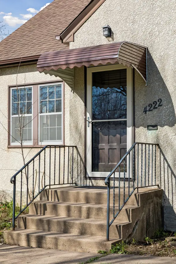 4222 Madison ST NE, Columbia Heights, MN 55421