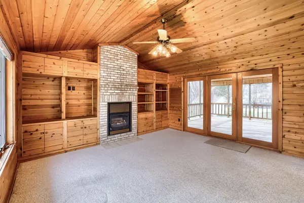 3662 Robin LN, Minnetonka, MN 55305