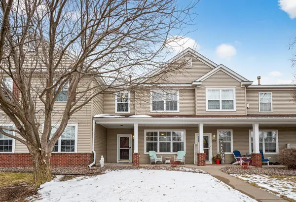 11357 Aberdeen CIR NE #B, Blaine, MN 55449